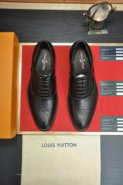 Picture of Louis Vuitton Shoes _SKULVsz38-45hnh080314646